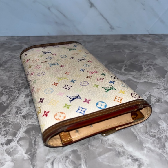 Louis Vuitton white monogram long wallet - Picture 3 of 9